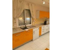 Resale - Villa -
Torrevieja - La Siesta