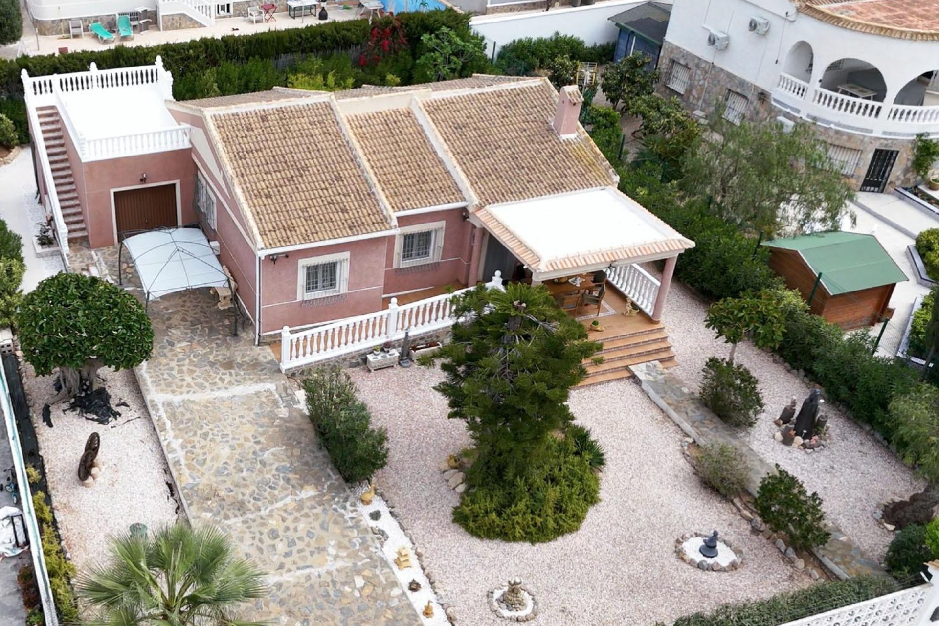 Resale - Villa -
Torrevieja - La Siesta