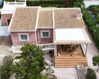 Resale - Villa -
Torrevieja - La Siesta