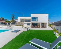 Resale - Villa -
Torrevieja - La Veleta