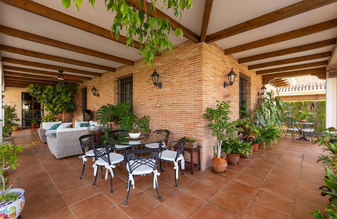 Resale - Villa -
Torrevieja - La Veleta