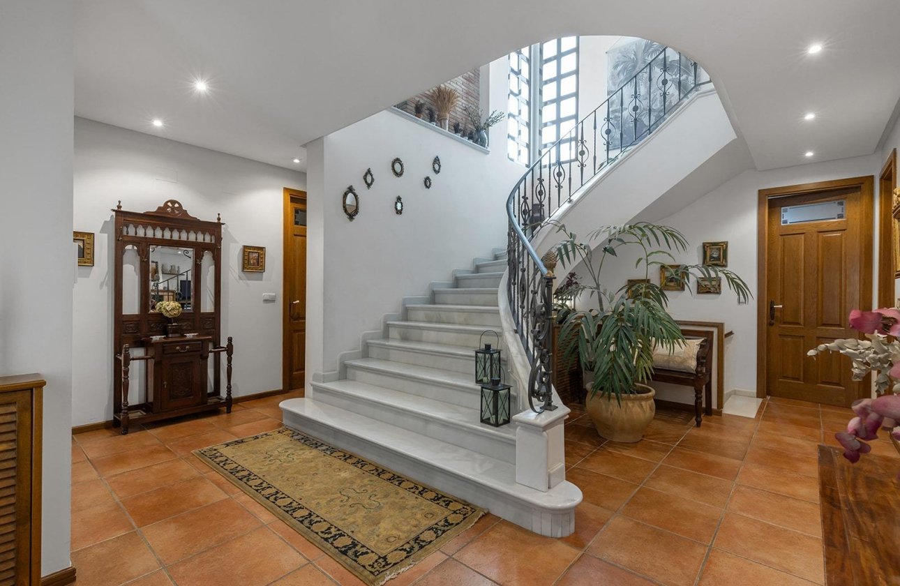 Resale - Villa -
Torrevieja - La Veleta