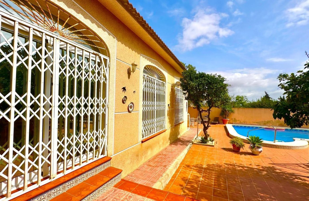 Resale - Villa -
Torrevieja - Los Balcones - Los Altos del Edén