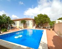Resale - Villa -
Torrevieja - Los Balcones - Los Altos del Edén