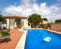 Resale - Villa -
Torrevieja - Los Balcones - Los Altos del Edén