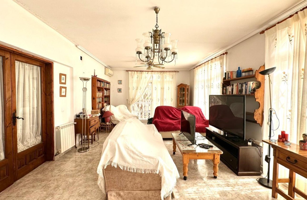 Resale - Villa -
Torrevieja - Los Balcones - Los Altos del Edén