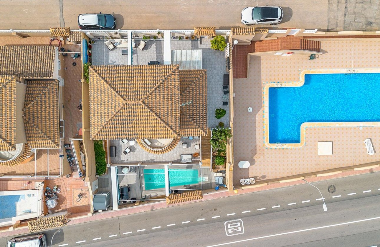 Resale - Villa -
Torrevieja - Los Balcones - Los Altos del Edén