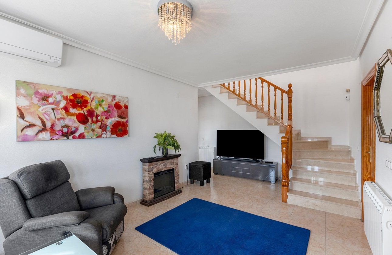 Resale - Villa -
Torrevieja - Los Balcones - Los Altos del Edén