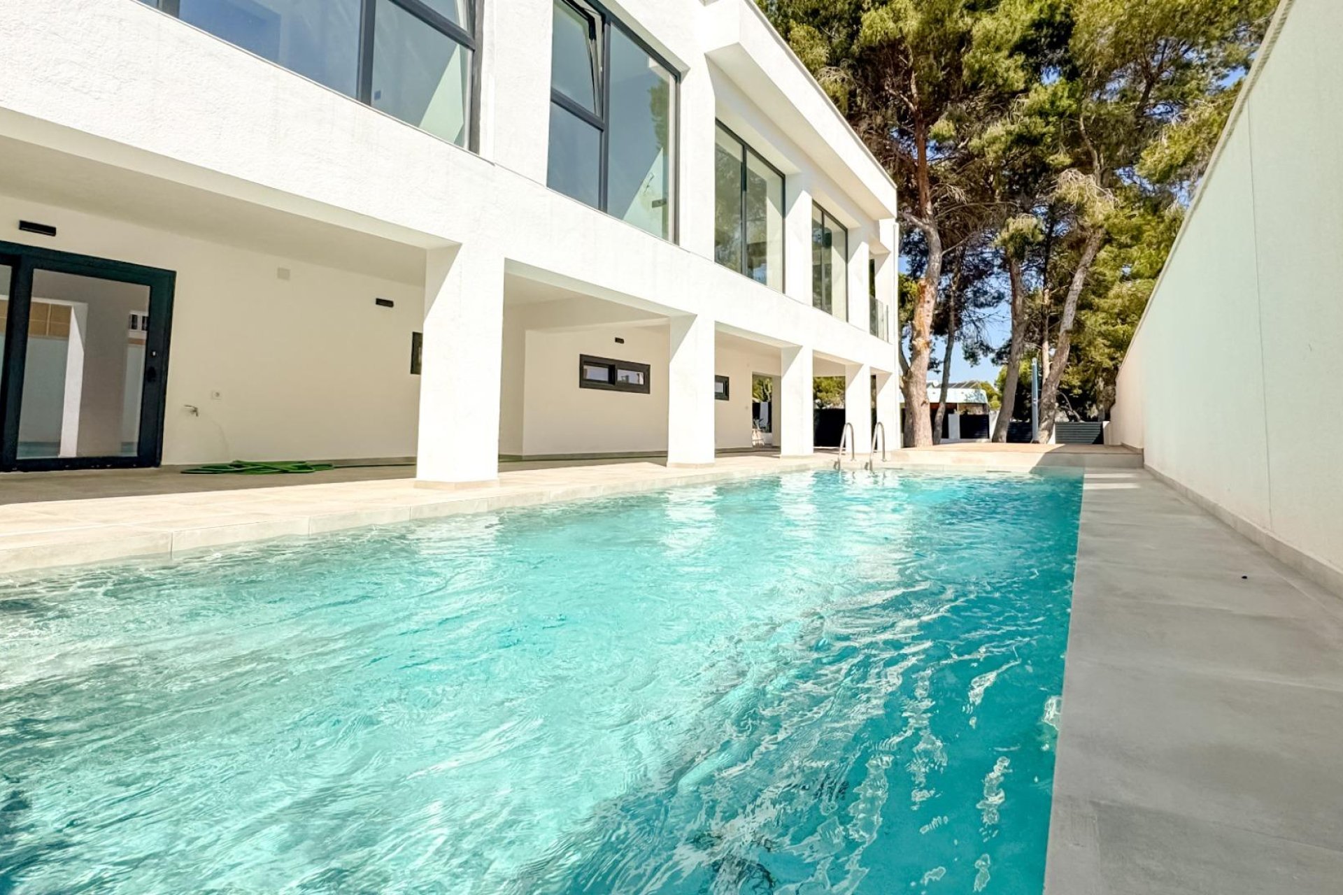 Resale - Villa -
Torrevieja - Los Balcones - Los Altos del Edén