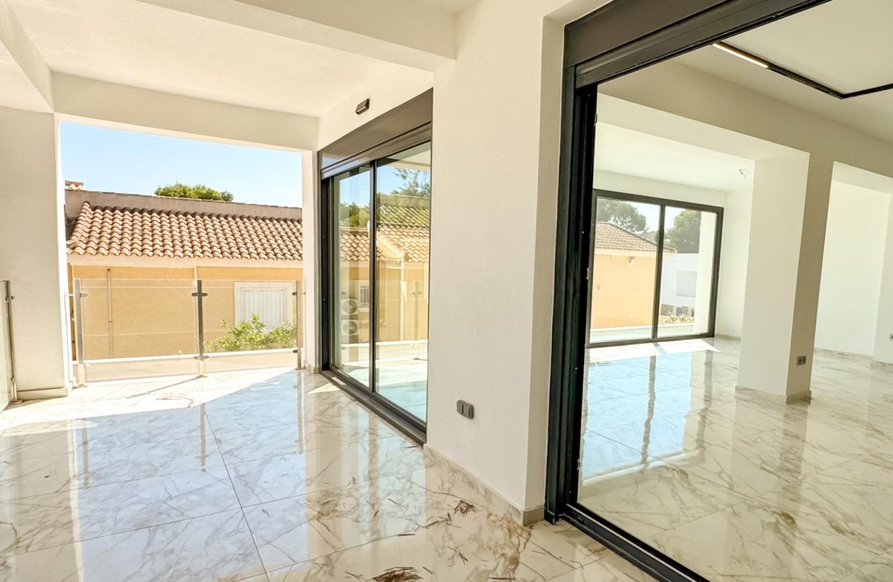 Resale - Villa -
Torrevieja - Los Balcones - Los Altos del Edén