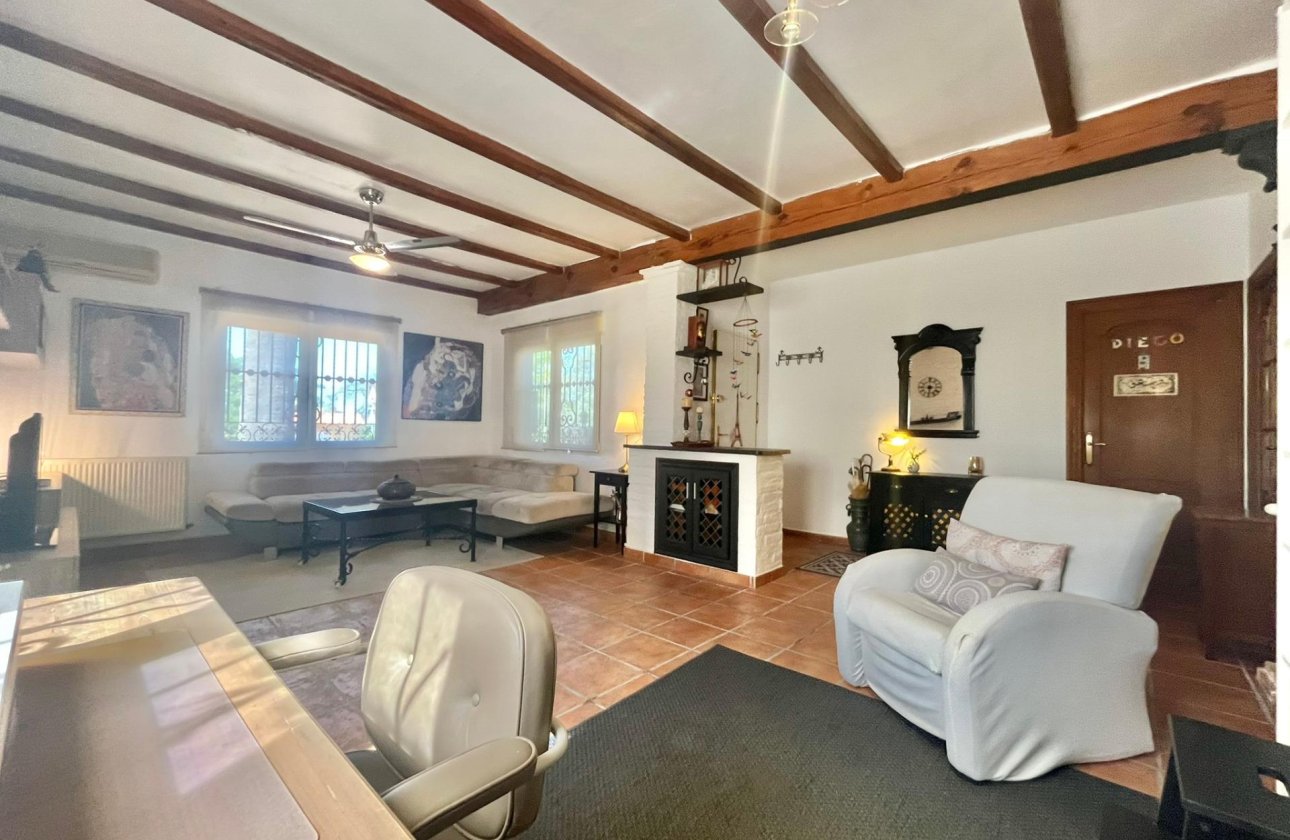 Resale - Villa -
Torrevieja - Los Balcones - Los Altos del Edén