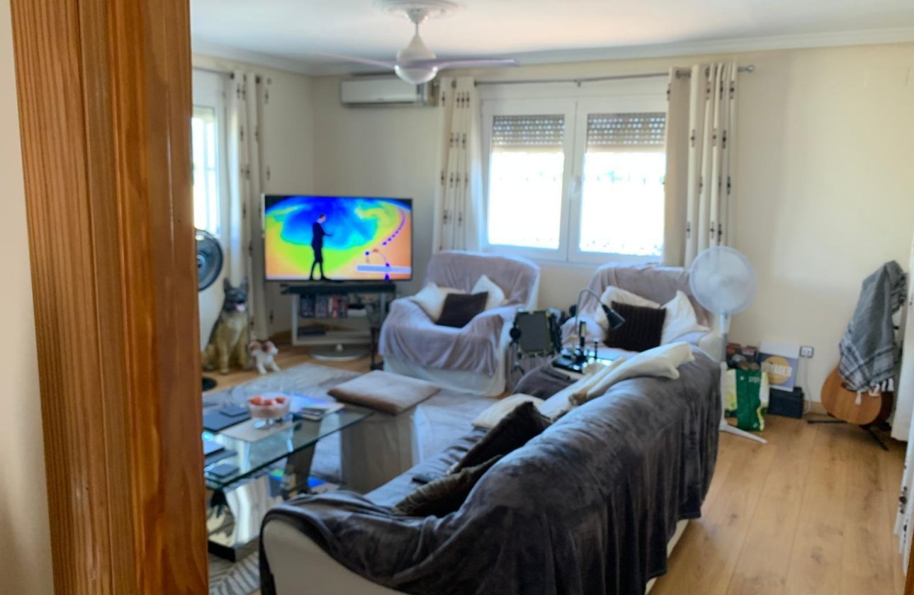 Resale - Villa -
Torrevieja - Los Balcones - Los Altos del Edén