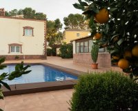 Resale - Villa -
Torrevieja - Los Balcones - Los Altos del Edén