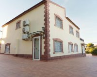 Resale - Villa -
Torrevieja - Los Balcones - Los Altos del Edén