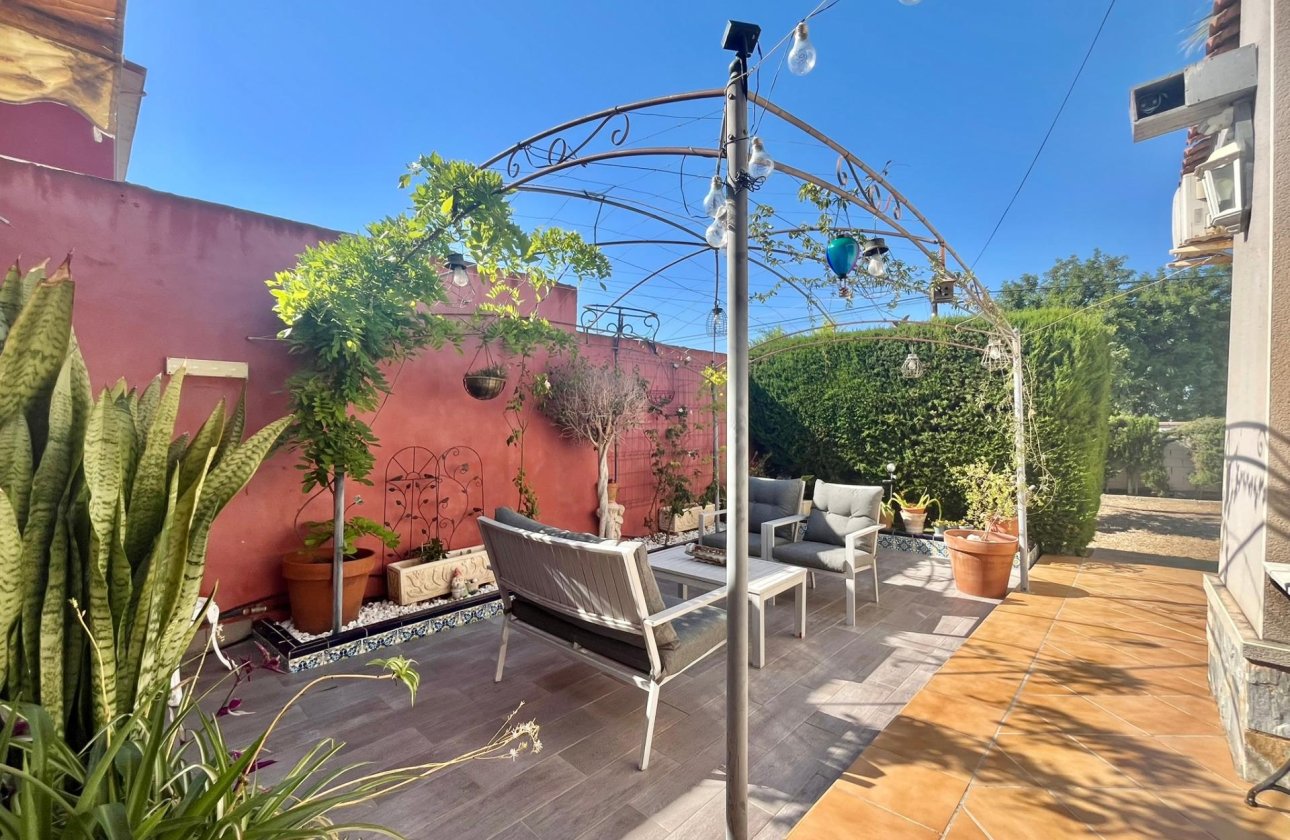 Resale - Villa -
Torrevieja - Los Balcones - Los Altos del Edén