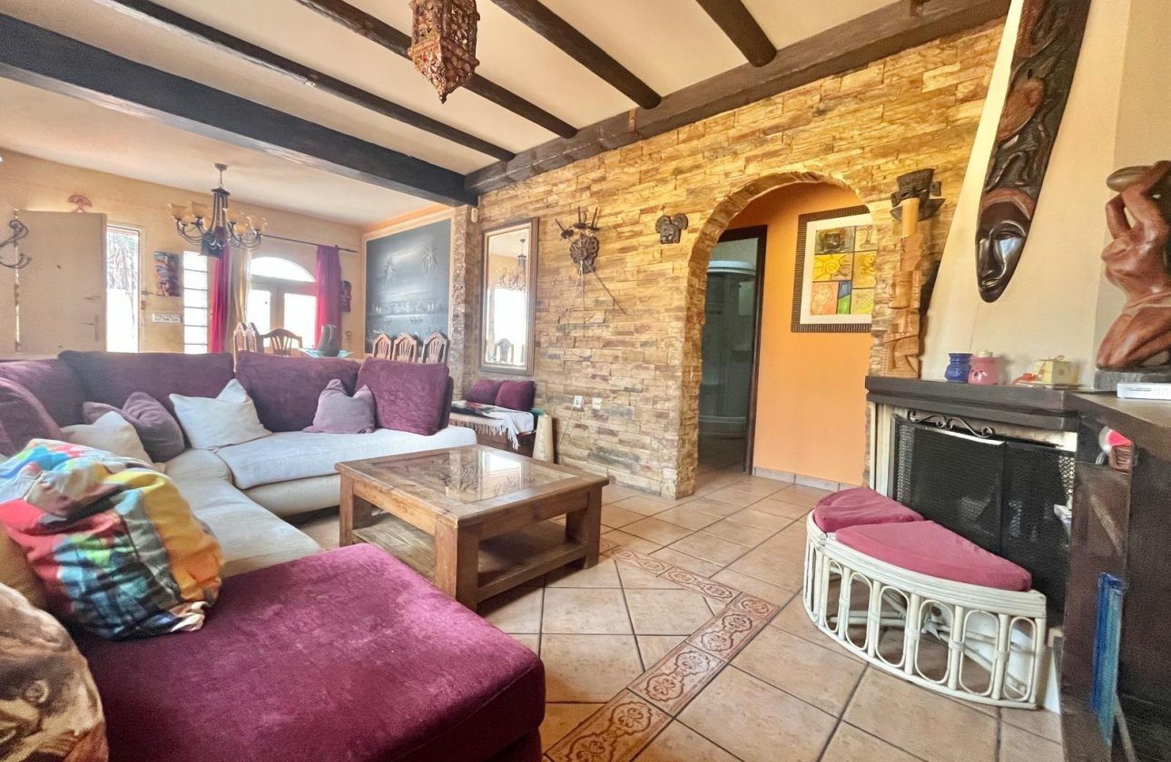 Resale - Villa -
Torrevieja - Los Balcones - Los Altos del Edén