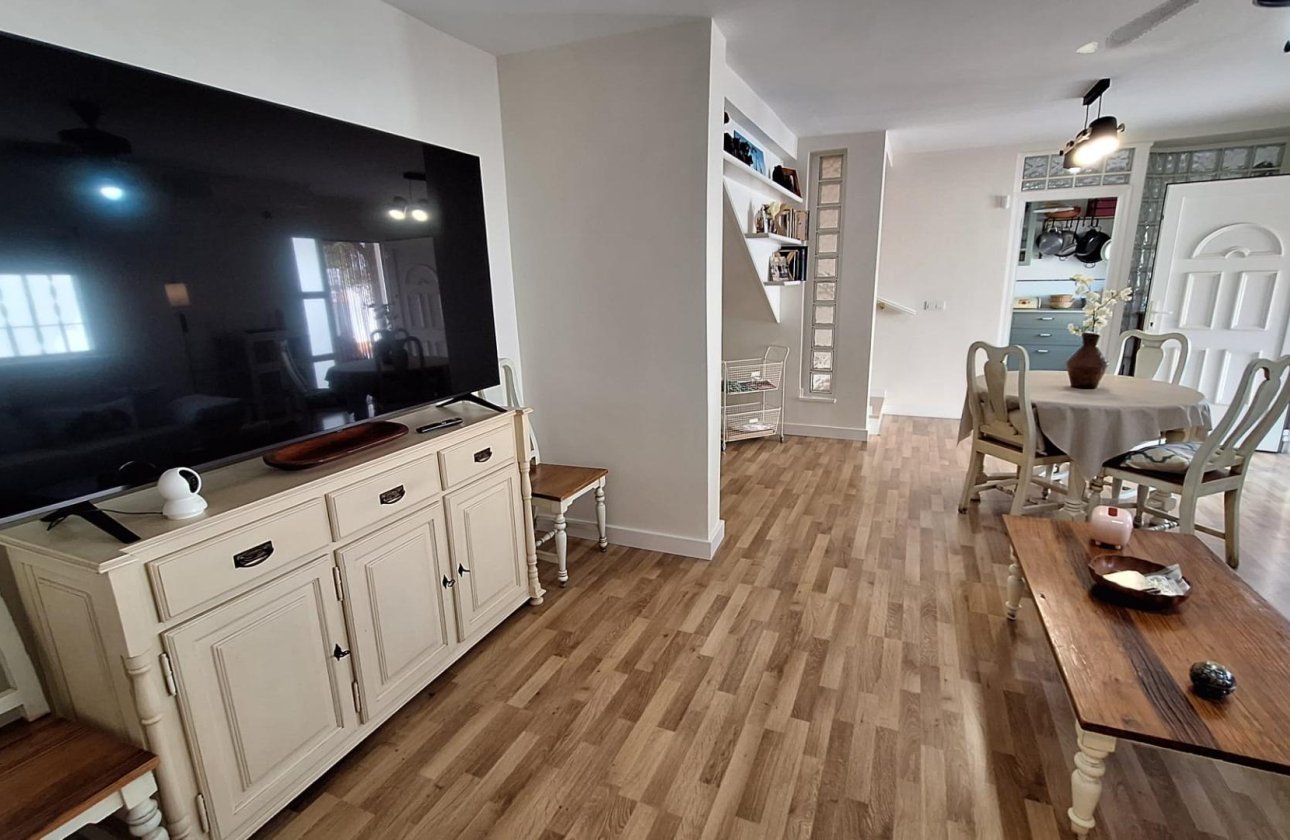 Resale - Villa -
Torrevieja - Los Balcones - Los Altos del Edén