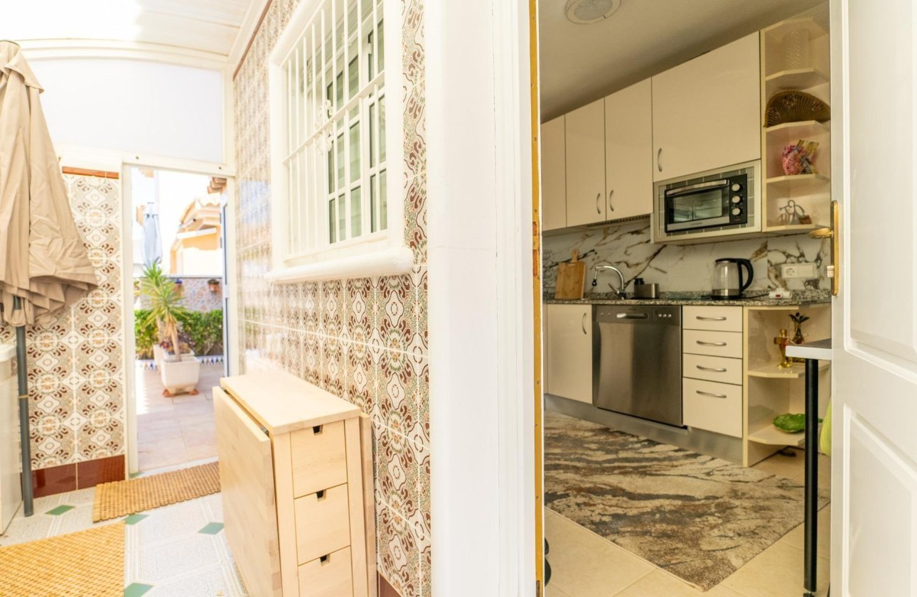 Resale - Villa -
Torrevieja - Los Balcones - Los Altos del Edén