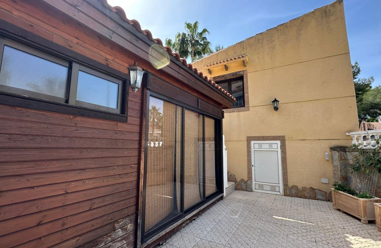 Resale - Villa -
Torrevieja - Los Balcones - Los Altos del Edén