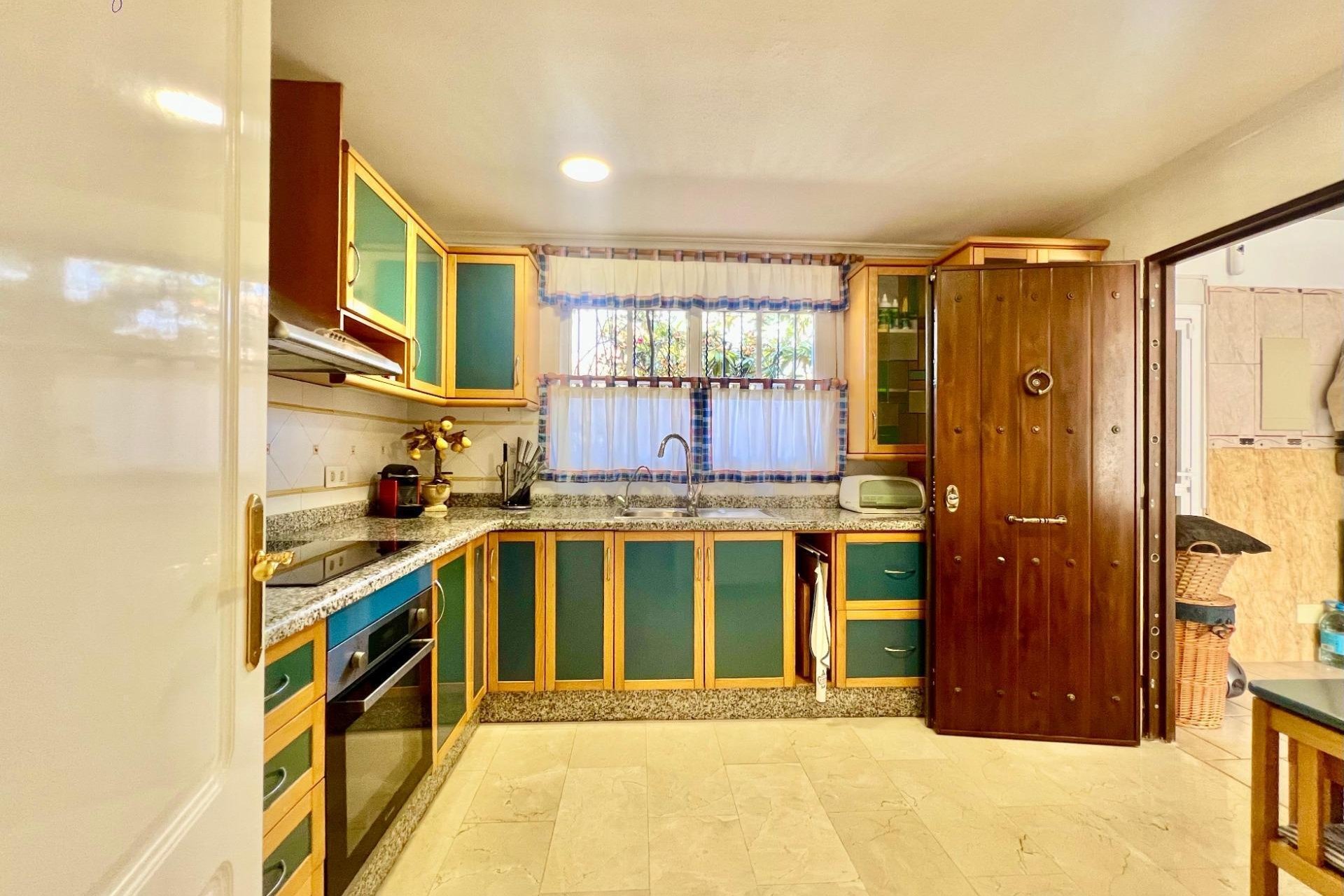 Resale - Villa -
Torrevieja - Los Balcones - Los Altos del Edén