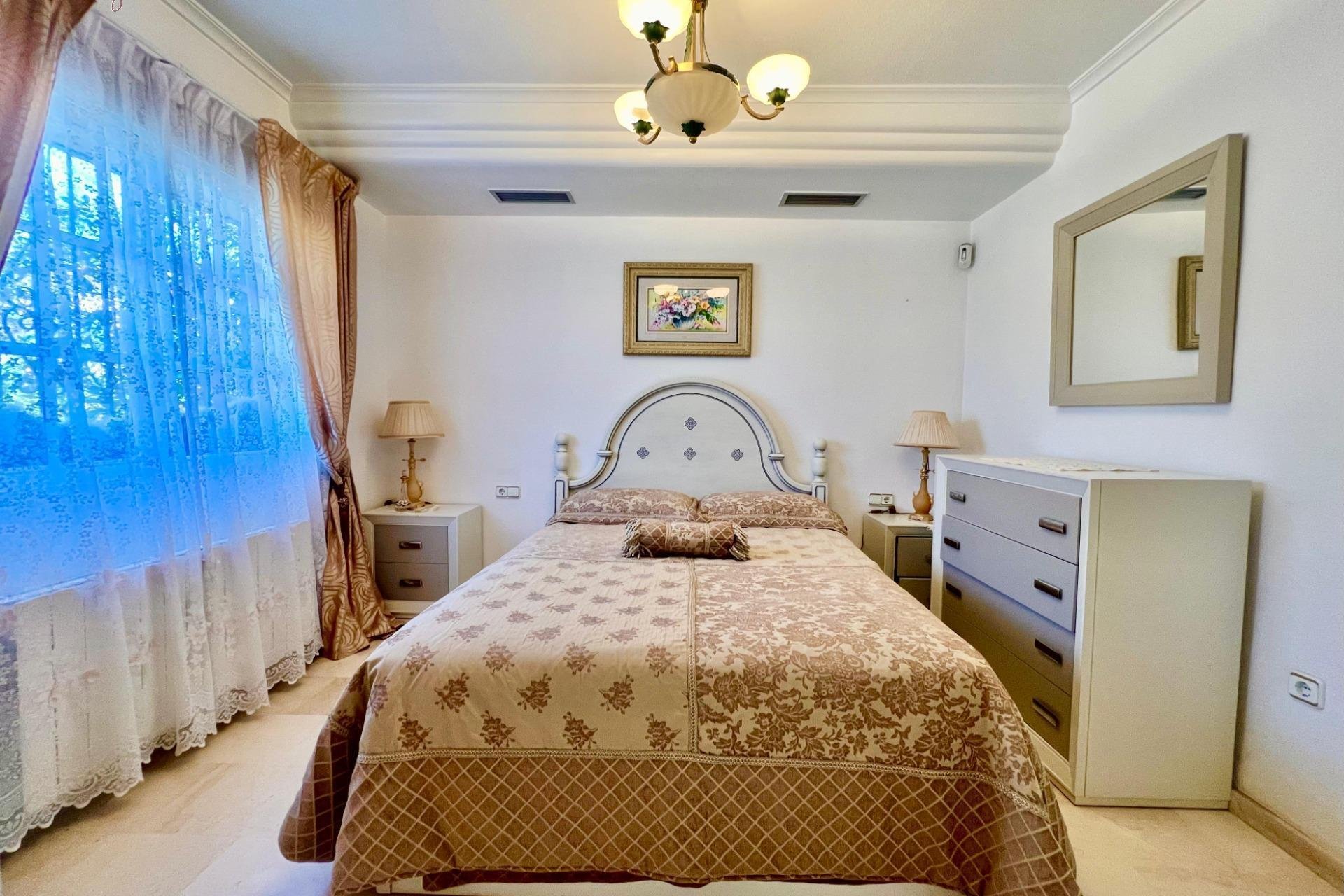 Resale - Villa -
Torrevieja - Los Balcones - Los Altos del Edén