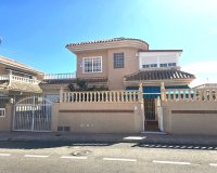 Resale - Villa -
Torrevieja - Los Balcones - Los Altos del Edén