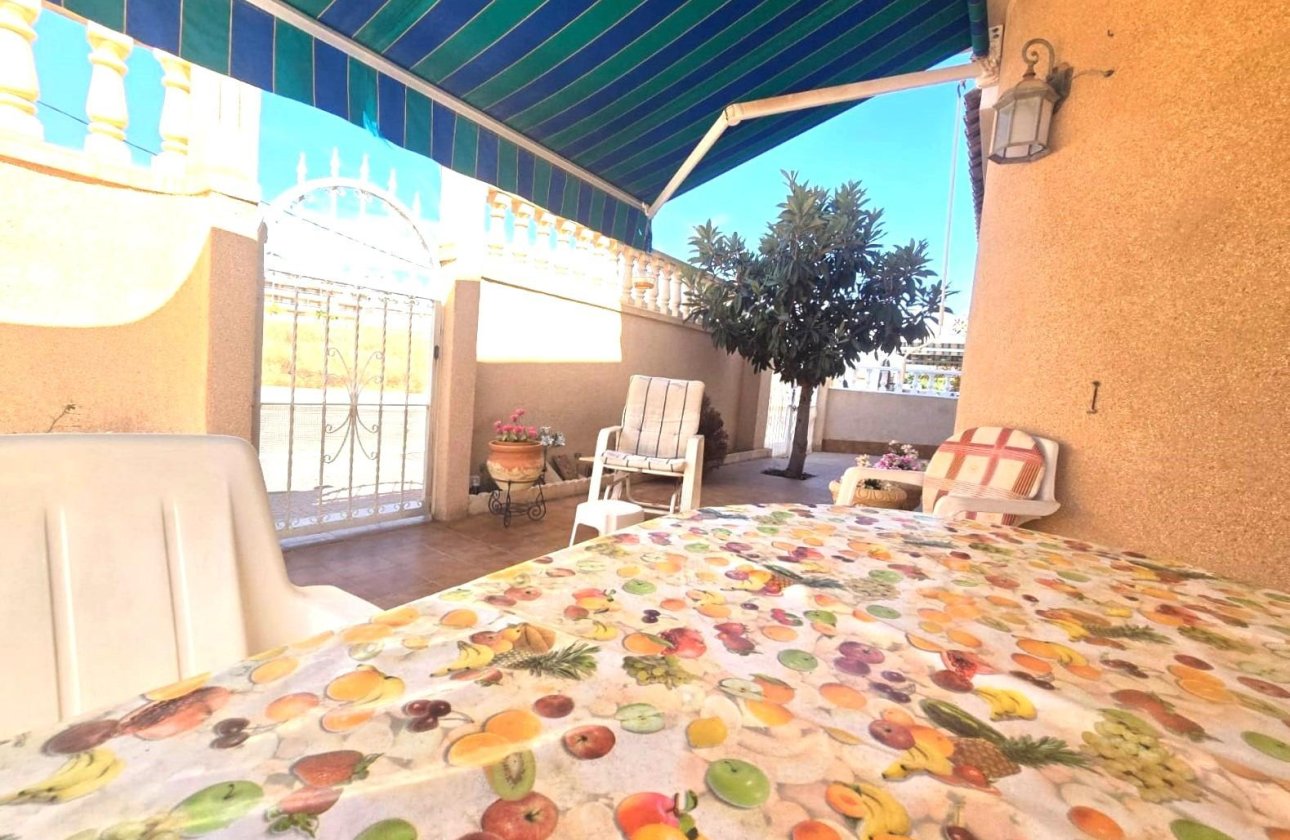 Resale - Villa -
Torrevieja - Los Balcones - Los Altos del Edén