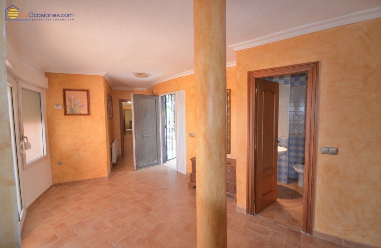 Resale - Villa -
Torrevieja - Los Balcones