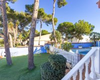 Resale - Villa -
Torrevieja - Los Balcones