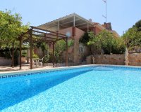 Resale - Villa -
Torrevieja - Los Balcones