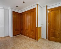 Resale - Villa -
Torrevieja - Los Balcones