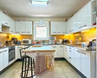 Resale - Villa -
Torrevieja - Los Balcones