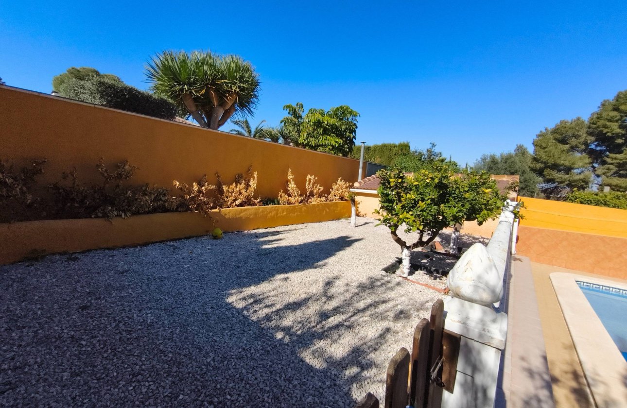 Resale - Villa -
Torrevieja - Los Balcones