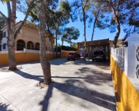 Resale - Villa -
Torrevieja - Los Balcones
