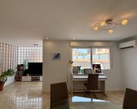 Resale - Villa -
Torrevieja - Los Frutales