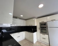 Resale - Villa -
Torrevieja - Los Frutales