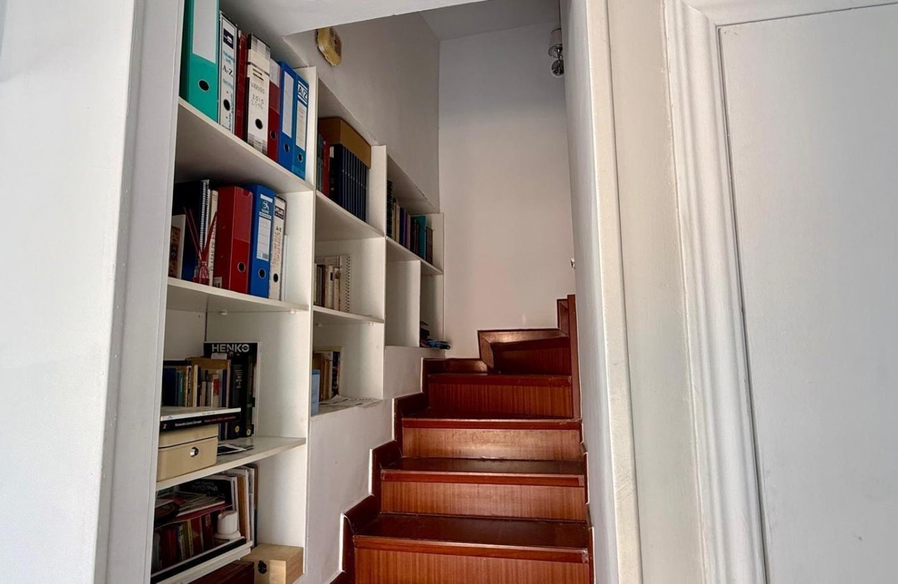 Resale - Villa -
Torrevieja - Los Frutales