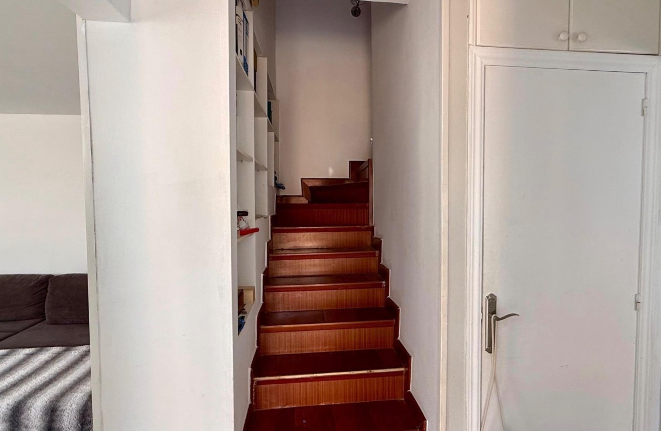 Resale - Villa -
Torrevieja - Los Frutales