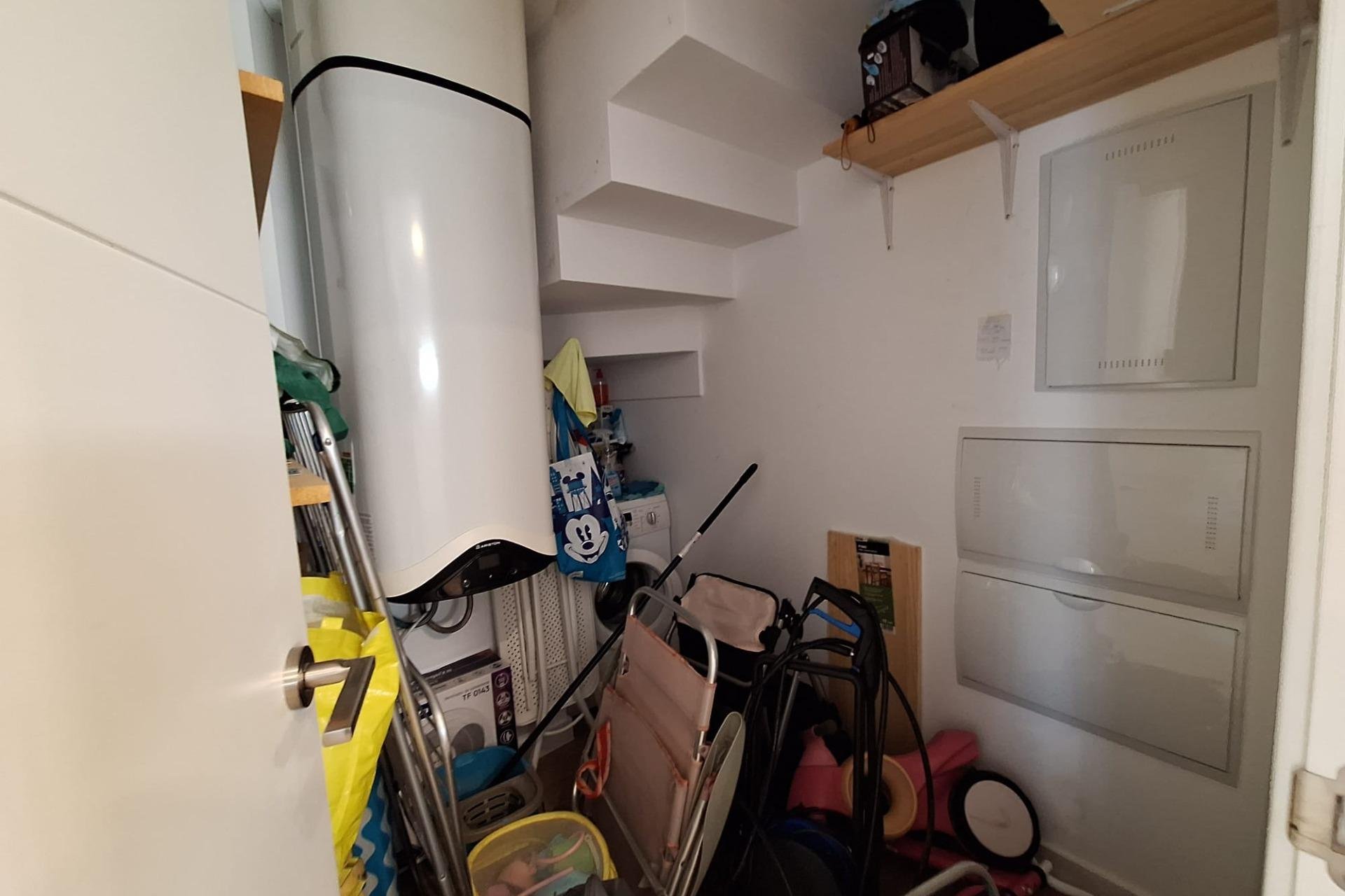 Resale - Villa -
Torrevieja - Los Frutales
