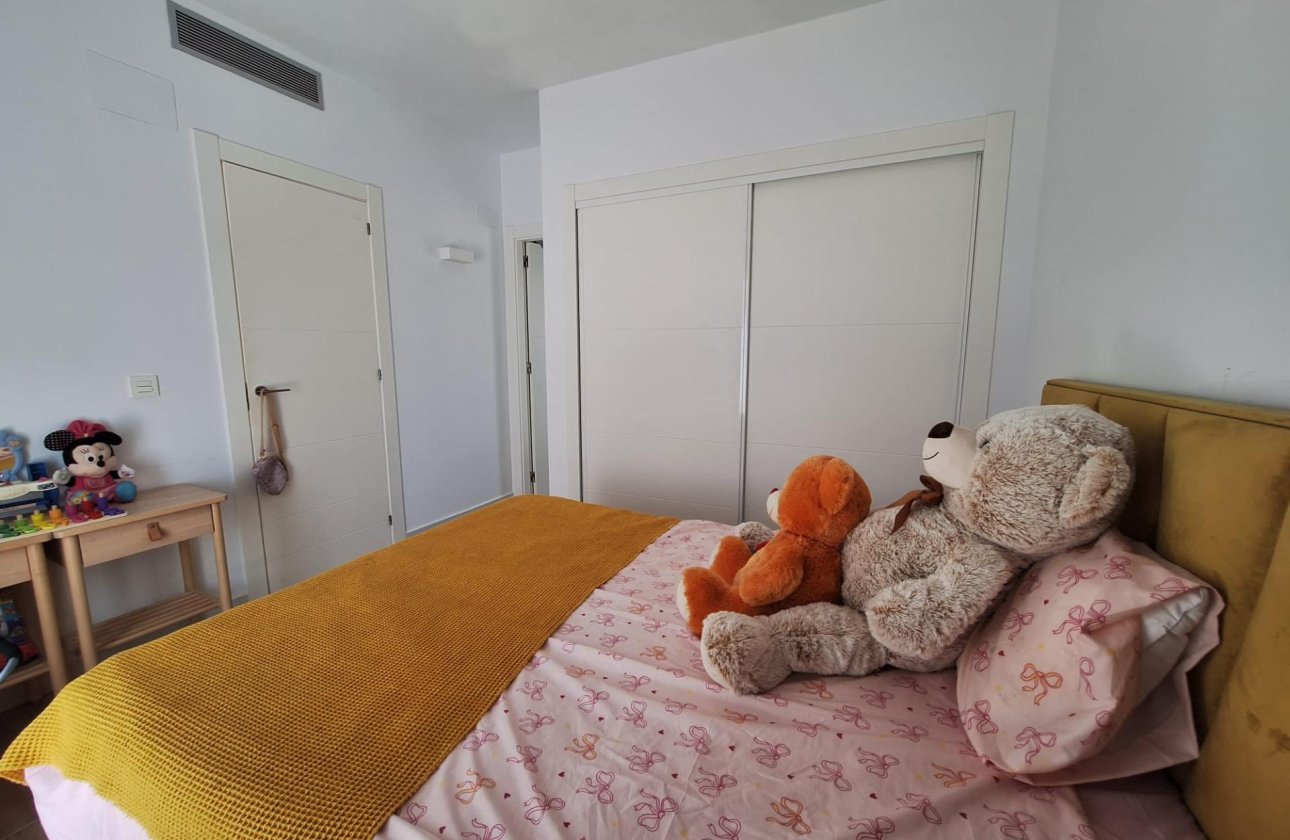 Resale - Villa -
Torrevieja - Los Frutales