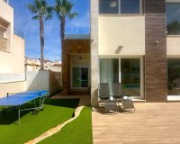 Resale - Villa -
Torrevieja - Miramar - Torre Del Moro