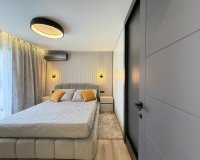 Resale - Villa -
Torrevieja - Punta Prima