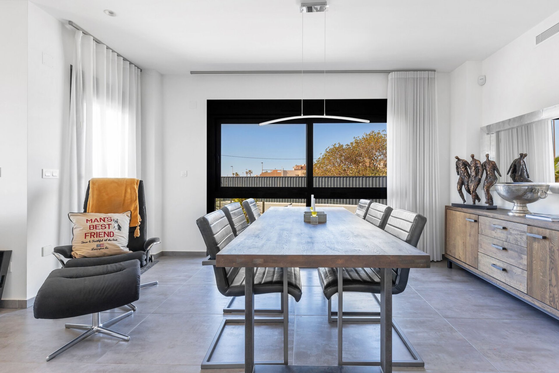 Resale - Villa -
Torrevieja - Rosaleda