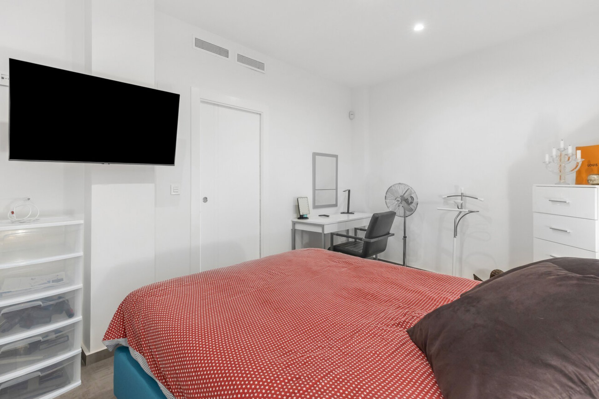 Resale - Villa -
Torrevieja - Rosaleda