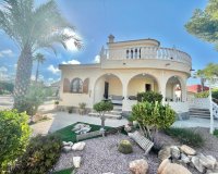 Resale - Villa -
Torrevieja - San Luis