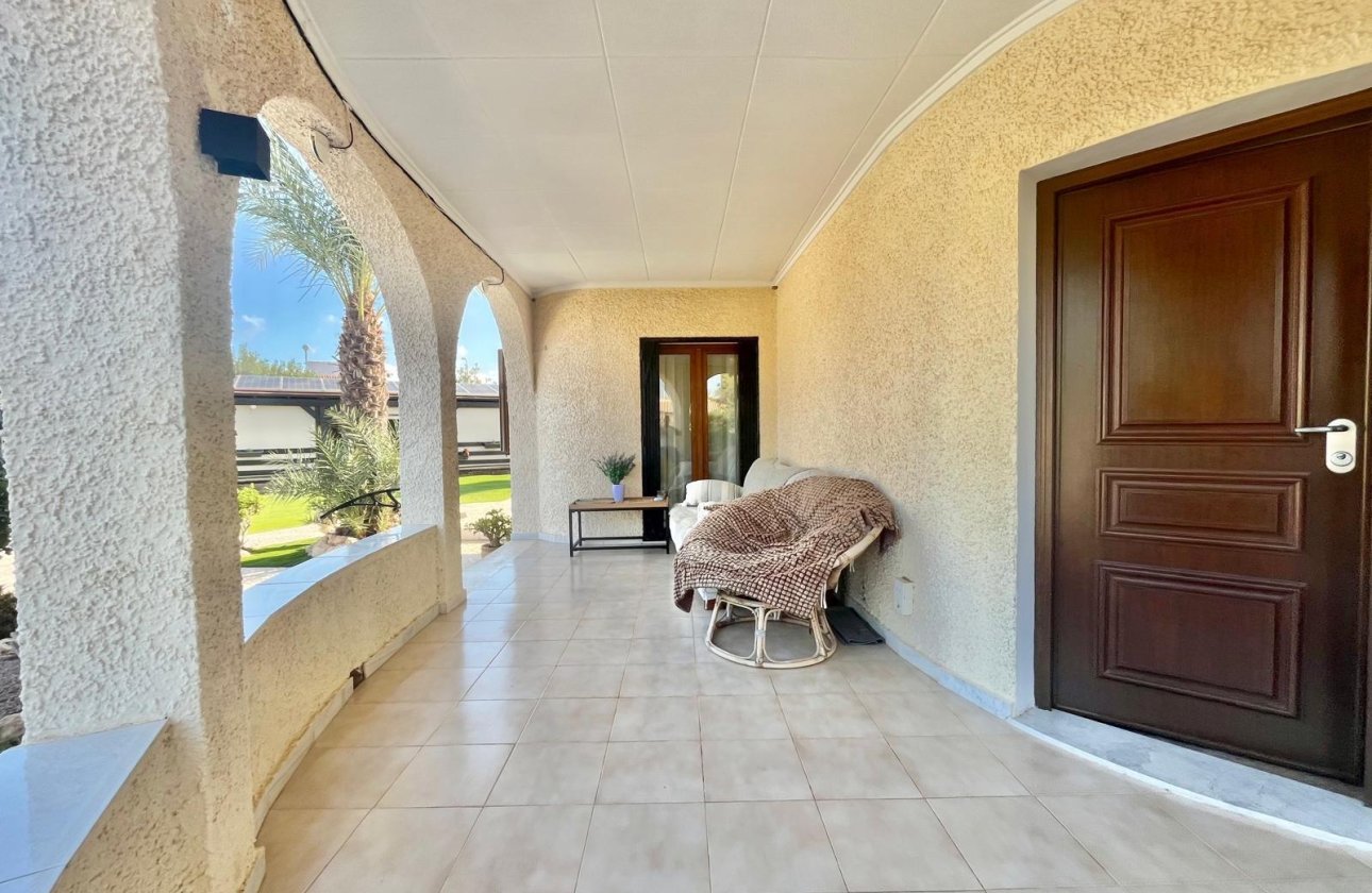 Resale - Villa -
Torrevieja - San Luis