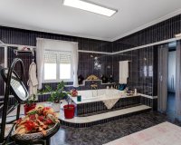 Resale - Villa -
Torrevieja - San Luis