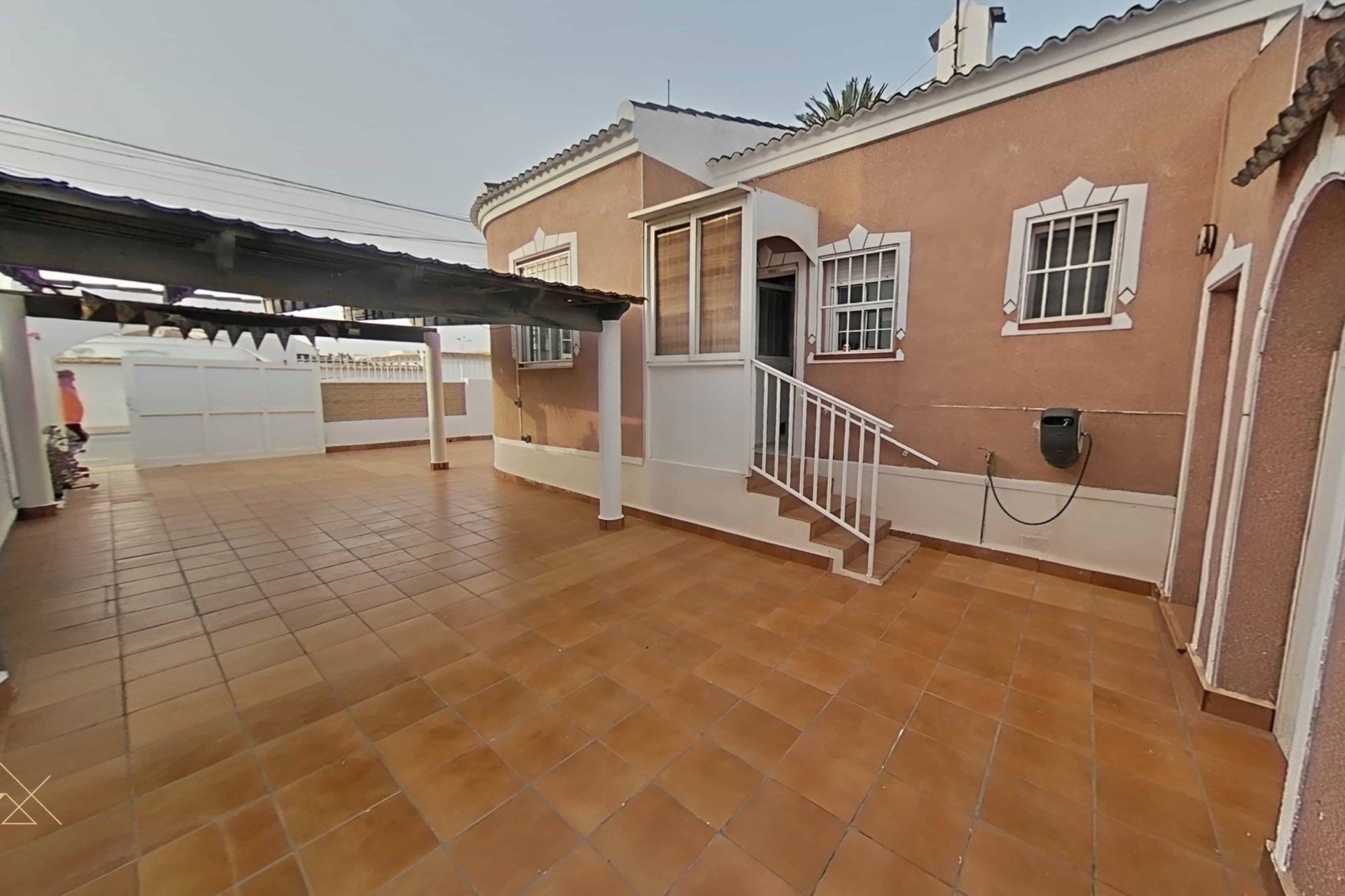 Resale - Villa -
Torrevieja - San Luis