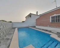 Resale - Villa -
Torrevieja - San Luis