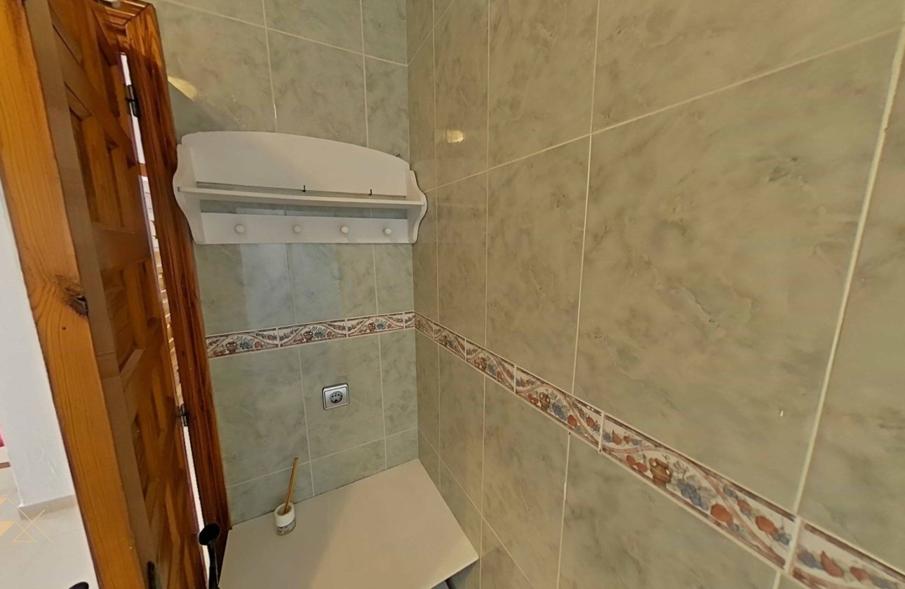 Resale - Villa -
Torrevieja - San Luis